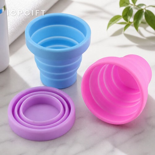Silicone lipat cawan