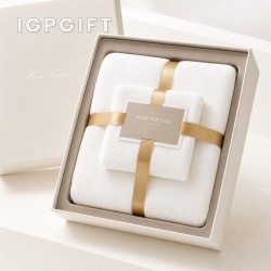ผ้าขนหนูในกล่องของขวัญนุ่มสบาย