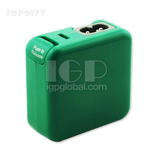 Plug serbaguna antarabangsa
