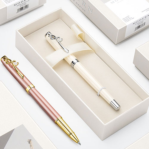 輕輕松松進行企業禮品定製